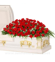 red-rose-baby-breath-casket-spray